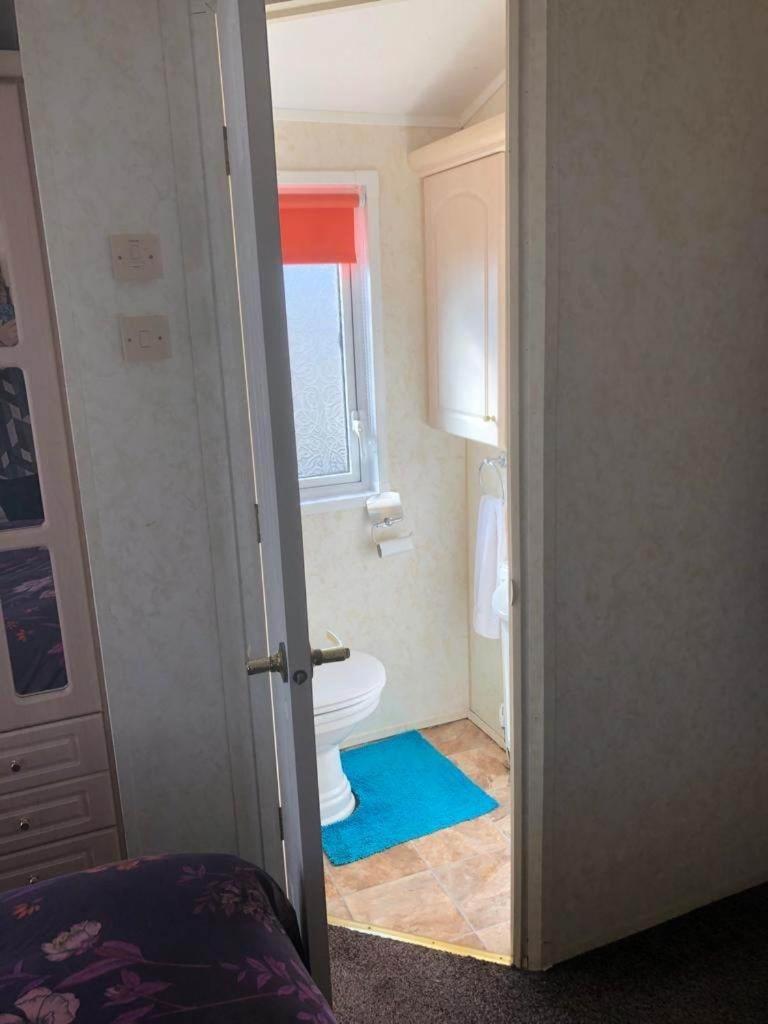 Pg58 2 Bed Caravan Golden Palm Chapel St Leonards Extérieur photo